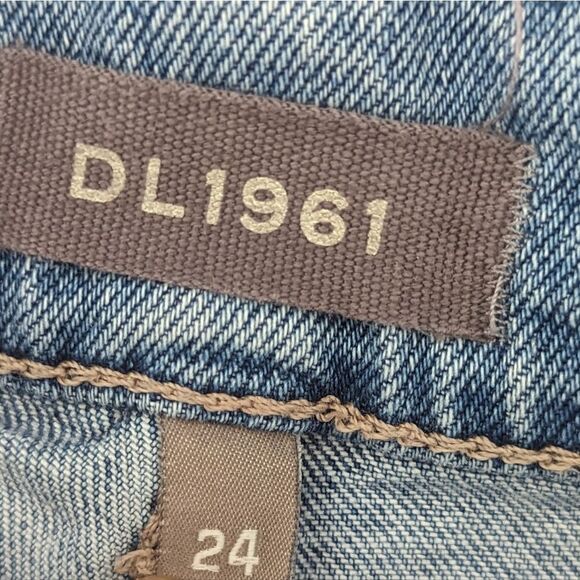 DL1961 Patti High Rise Straight Vintage Jeans in Sea View - Picture 6 of 9